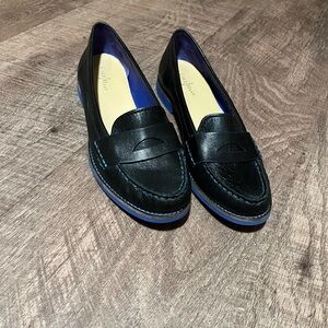 Cole Haan Black Leather Loafers with Blue Accents